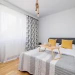 Blisko Parku Slaskiego W Katowicach Z Parkingiem By Renters Апартаменты *
