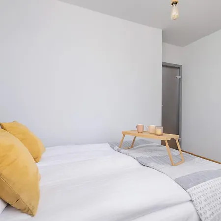 Blisko Parku Slaskiego W Katowicach Z Parkingiem By Renters Апартаменты