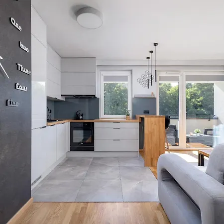 Blisko Parku Slaskiego W Katowicach Z Parkingiem By Renters * Katowice