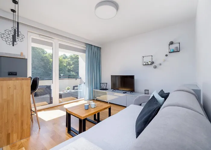 Blisko Parku Slaskiego W Katowicach Z Parkingiem By Renters Appartement *