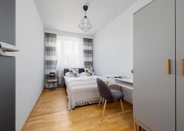 Blisko Parku Slaskiego W Katowicach Z Parkingiem By Renters Appartement Katowice