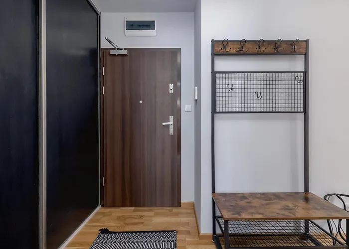 Blisko Parku Slaskiego W Katowicach Z Parkingiem By Renters Katowice