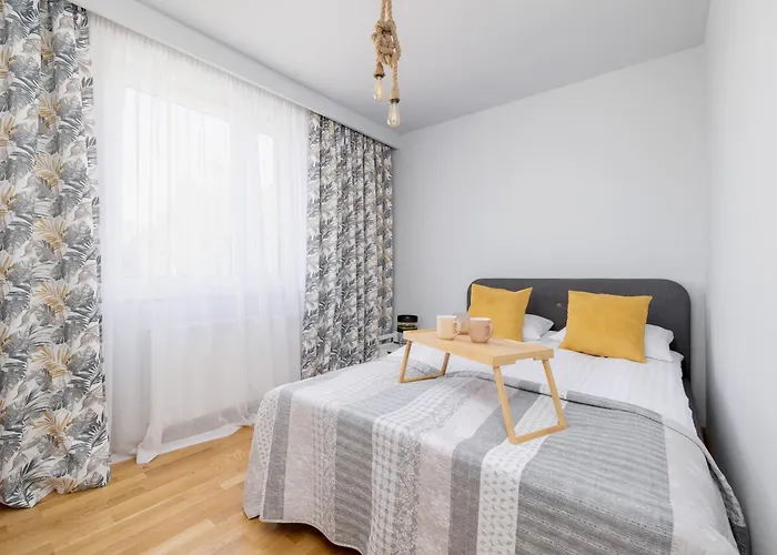 Blisko Parku Slaskiego W Katowicach Z Parkingiem By Renters Appartement *